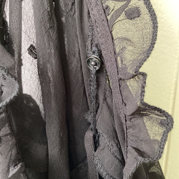 NWT Sheer Lacy Embroidered Button Down - Picture 8 of 9